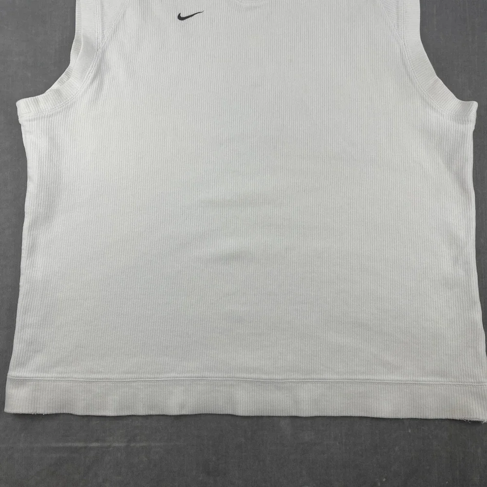 Nike team sleeveless